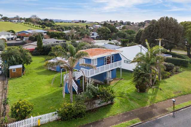 54 Athenree Road Athenree_1