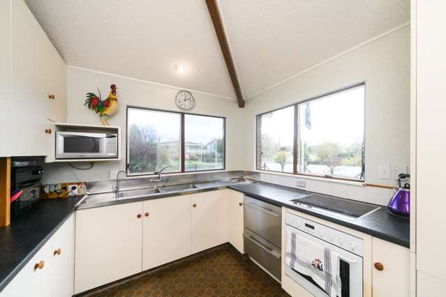 59 Fairview Avenue Feilding_1