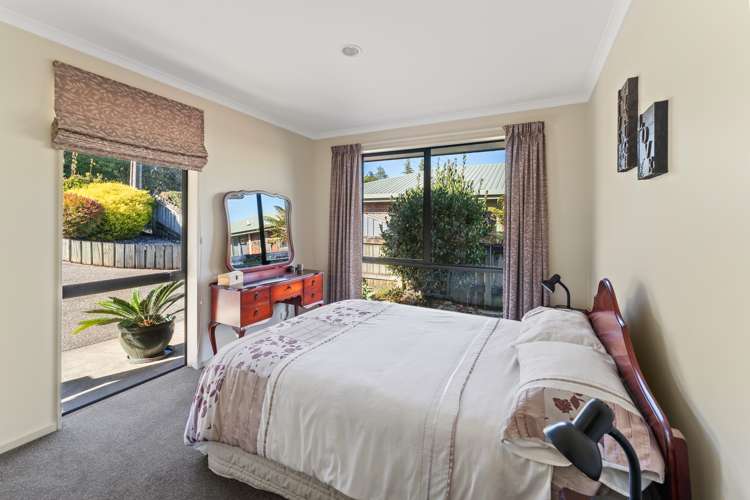 396 Suffolk Road Stoke_13