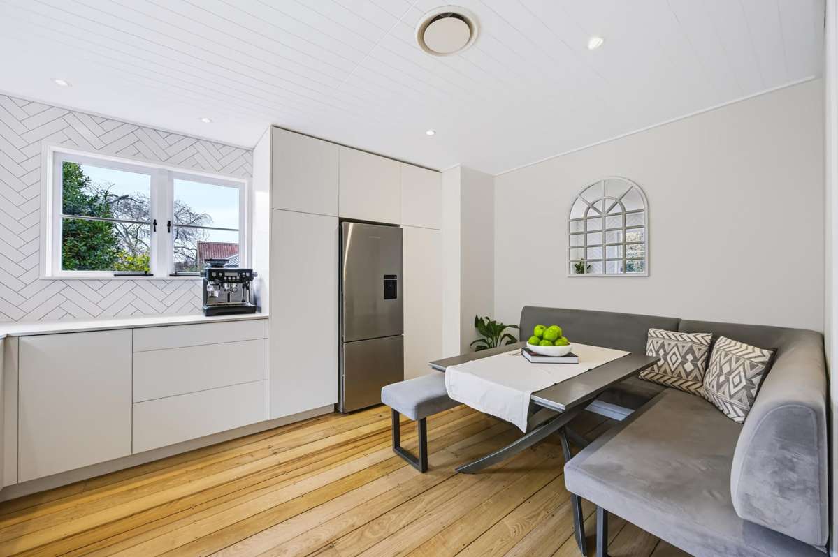 23B Abbotts Way_3