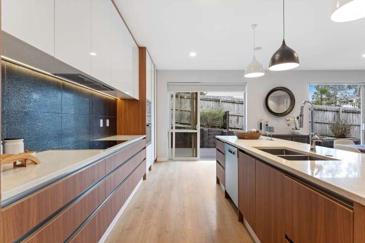 4 Carder Holland Way Hobsonville_9