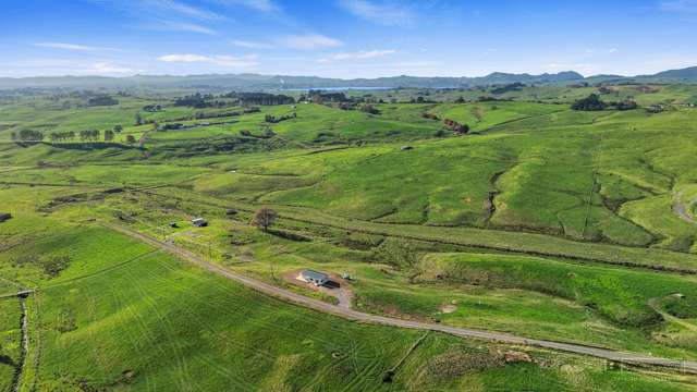 166b Renown Road Waikokowai_1