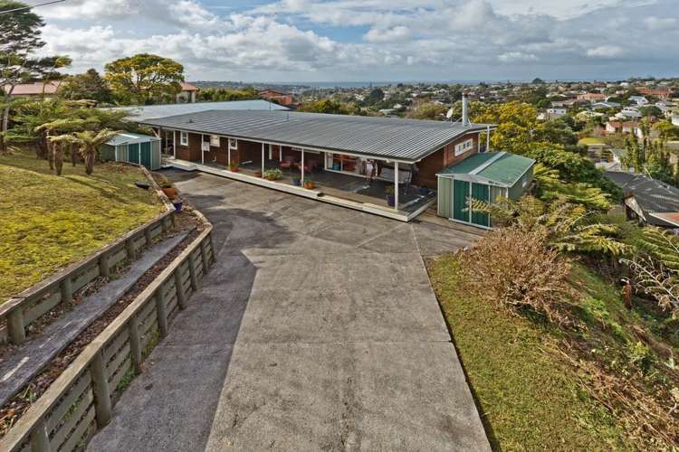 669 East Coast Road Browns Bay_26