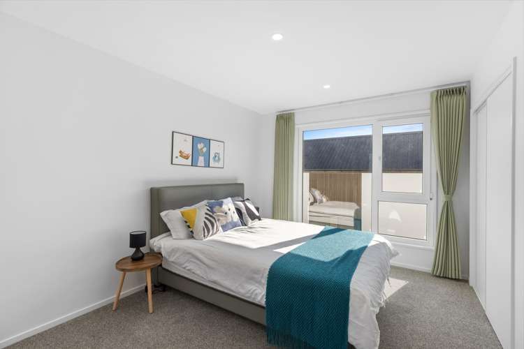 2/61 Waltham Road Sydenham_6