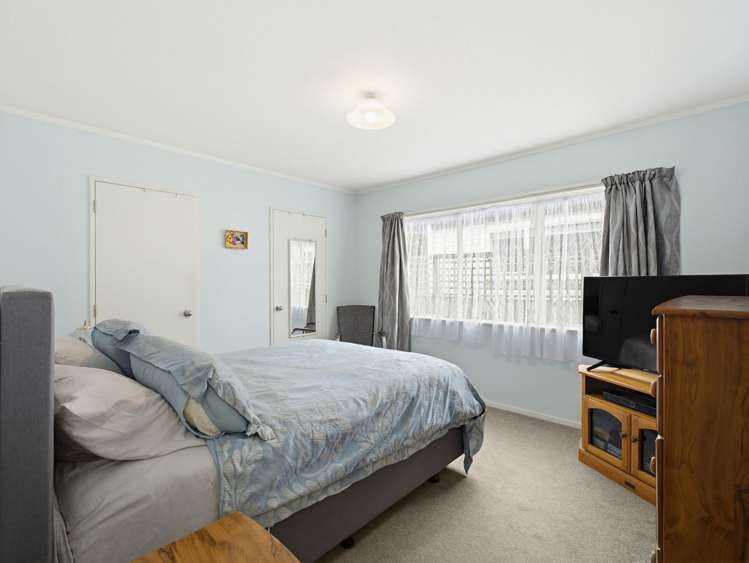 21b McGowan Place Orewa_15
