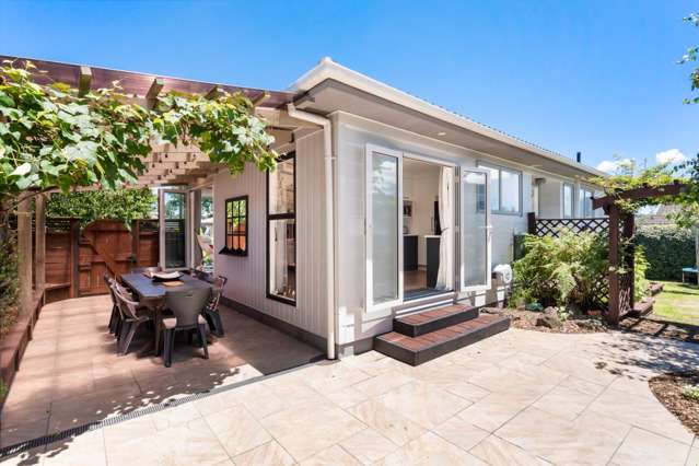 Outdoor Entertainers Dream