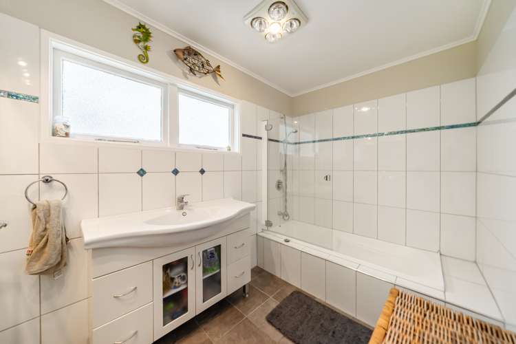 3 Fendalton Crescent Pinehaven_17