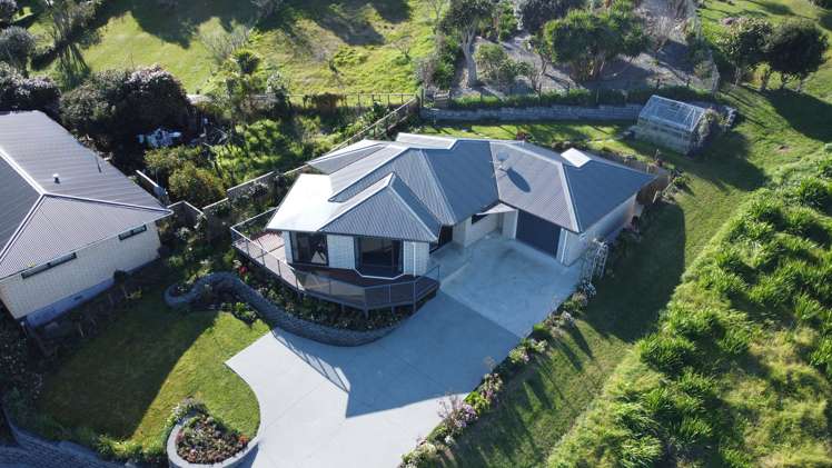 11 Lake View Terrace Huntly_17