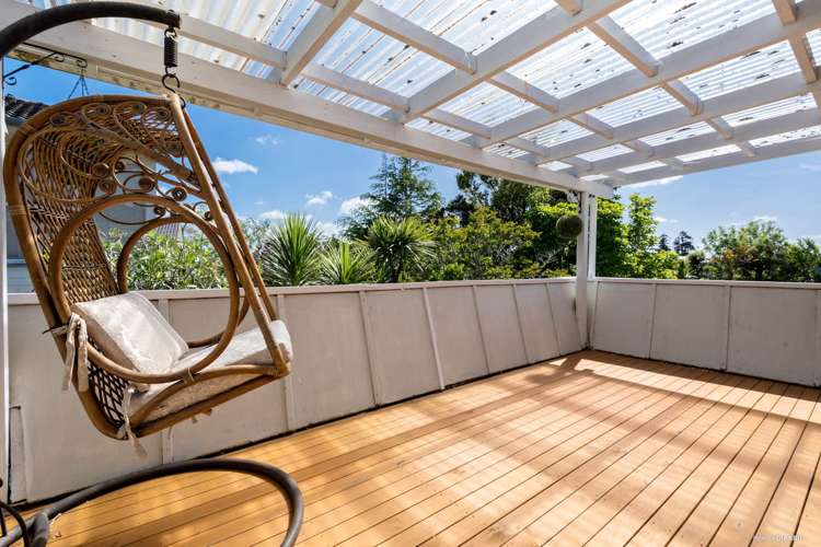 13 Finlow Drive Te Atatu South_7