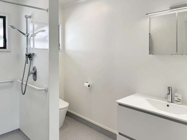 8A Maire Street 11185_4