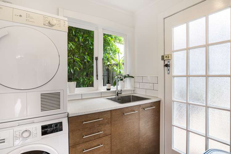 3 Coroglen Avenue Birkenhead_9