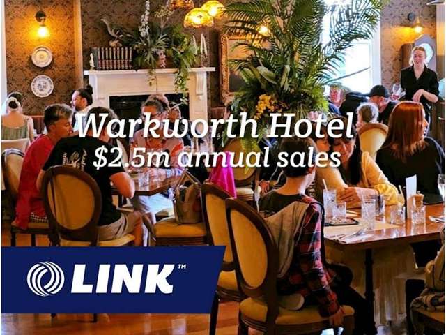 Landmark Pub - Fully Managed, Huge Upside