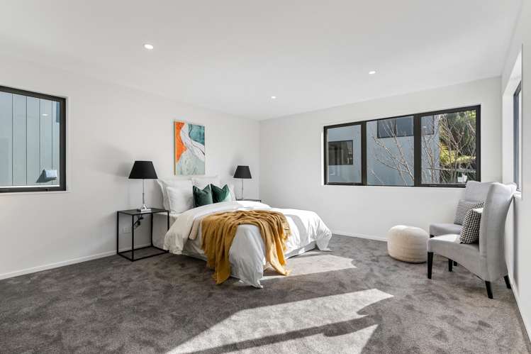 2/32 Caversham Drive Torbay_16