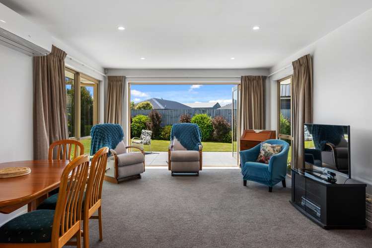 11 William Hyde Place Darfield_2