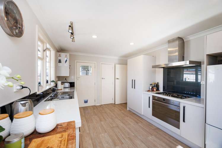 79 Maxwells Line Awapuni_6