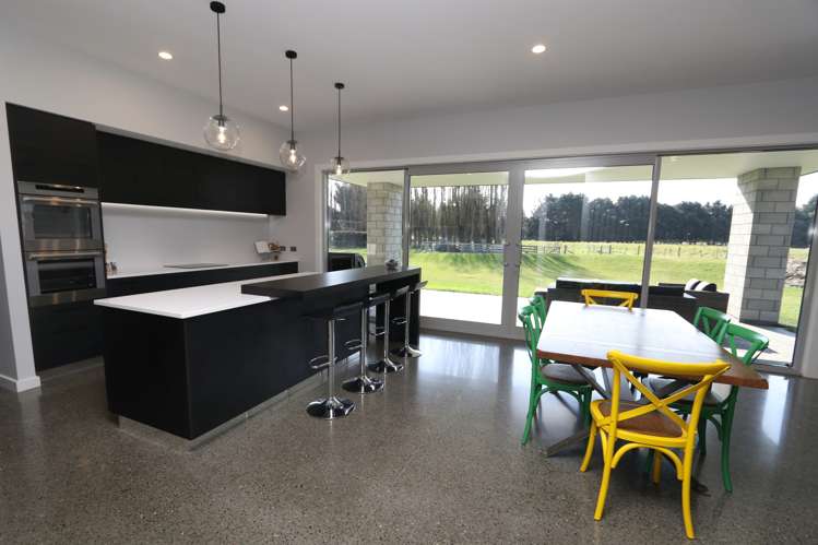 149 Smithfield Road Elgin_6