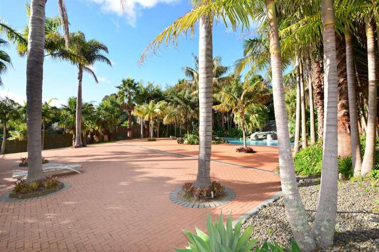 18/340 Gulf Harbour Drive Gulf Harbour_3