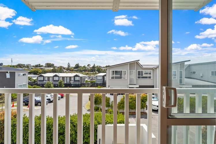 33 Sanremo Lane Stanmore Bay_10