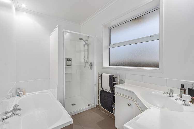 63 Jennifer Street Bryndwr_10