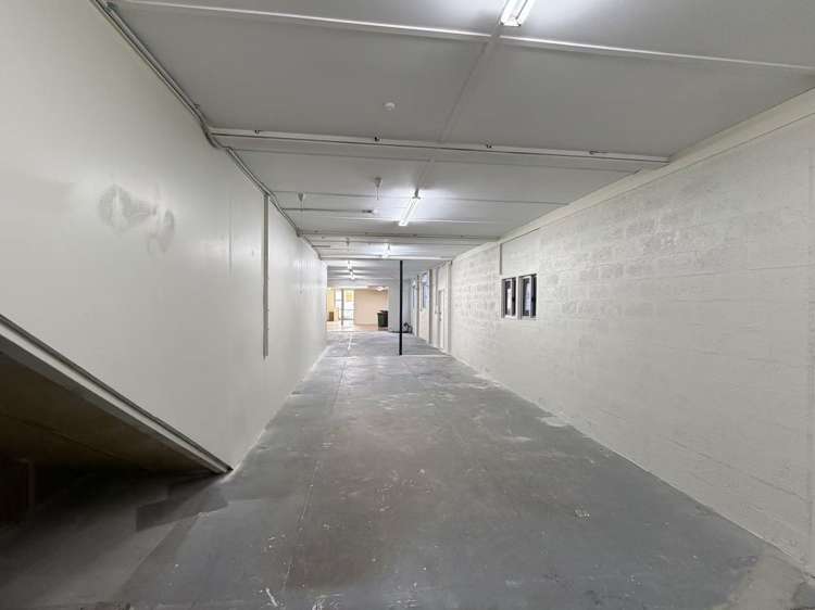 1 and 2/57 Carr Road Mt Roskill_4