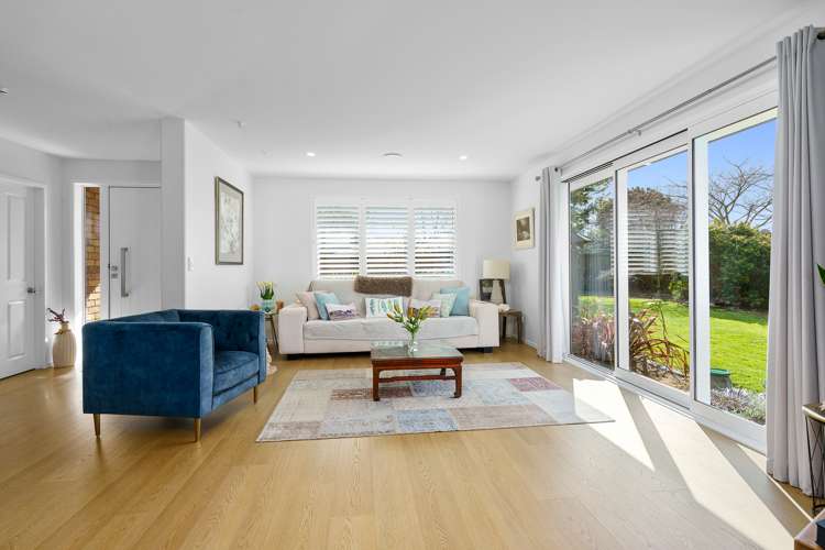 10a Christy Brown Place Leamington_5