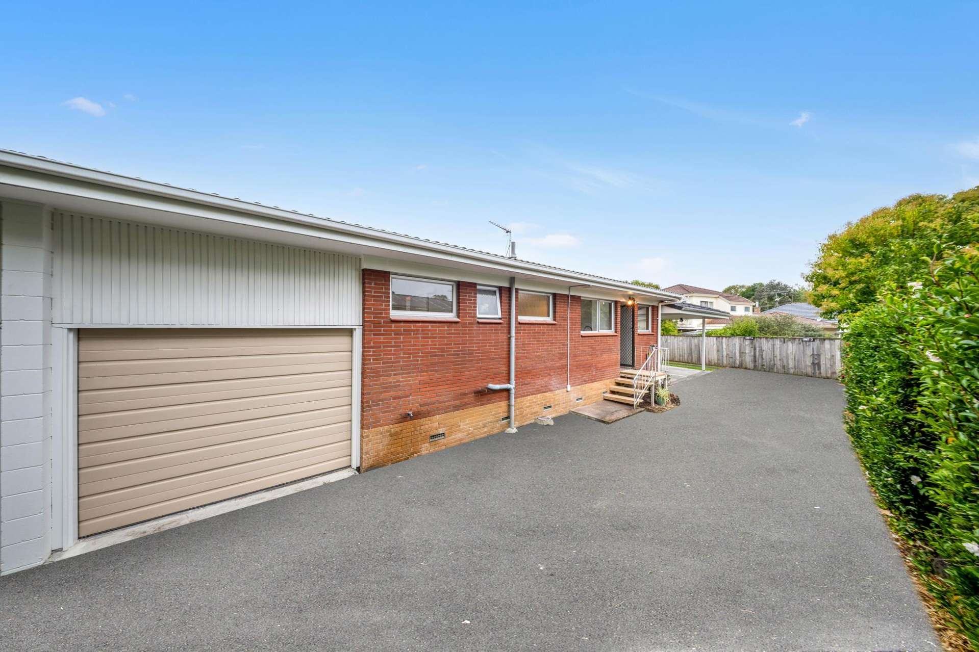 2/22 Camellia Place Mount Roskill_0