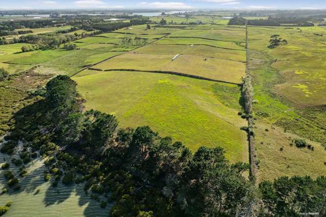 251 Glenbrook Beach Road Glenbrook_1