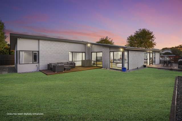 8 Tatahi Street Parklands_2