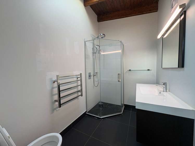 16 Sorrel Crescent Bucklands Beach_10
