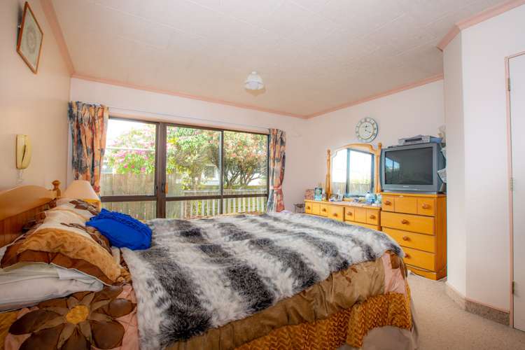 8 Martin Avenue Wakefield_10