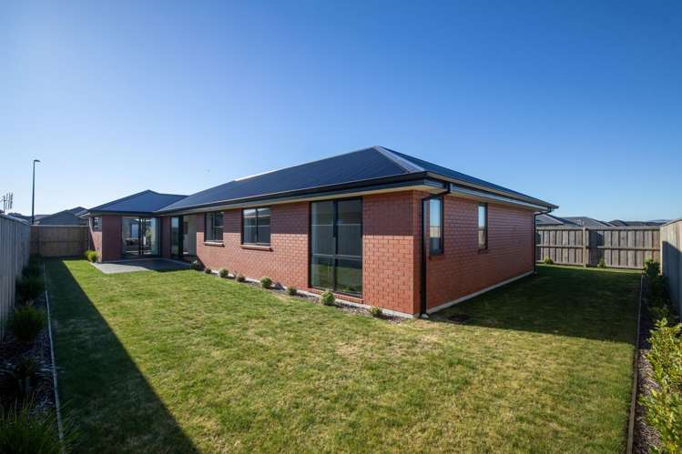 8 Edgar Way Rolleston_29