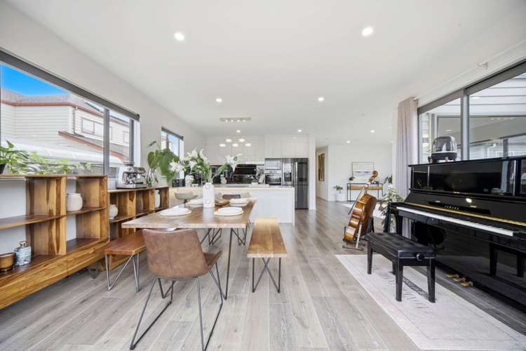 5 Thomas Rielly Avenue_5