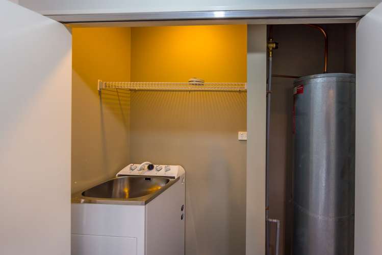 6/446 Ferry Road Woolston_25