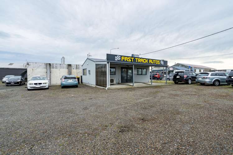 22 North Road Prestonville_14