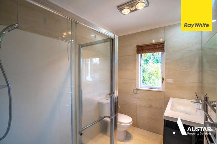  9 Hutchinson Avenue New Lynn_12