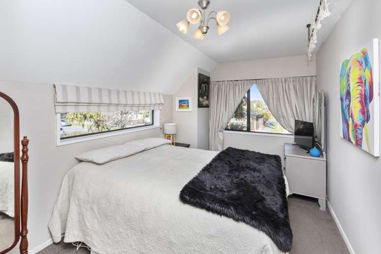 54 Ambleside Drive Burnside_9