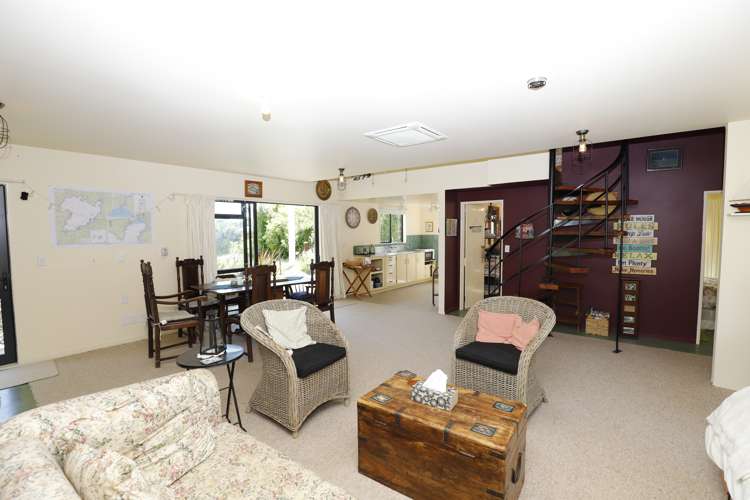 64 Kahotea Drive Motuoapa_5