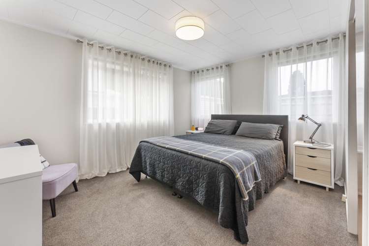 5 Kansas Grove Totara Park_13