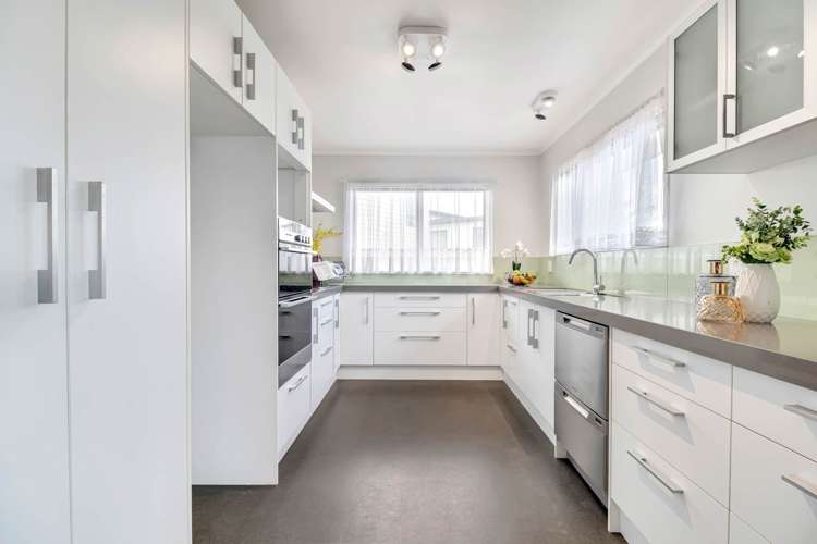 88 Cardiff Road Pakuranga_7