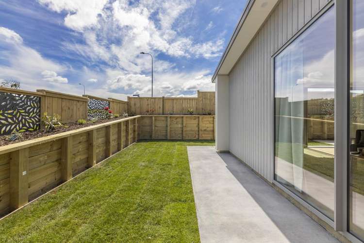 4 Water Tank Drive Concord_26