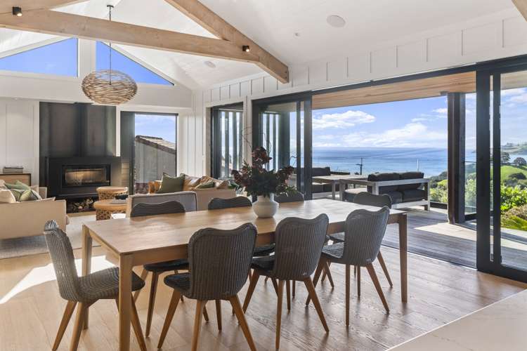 20 Marine View Road Onetangi_6