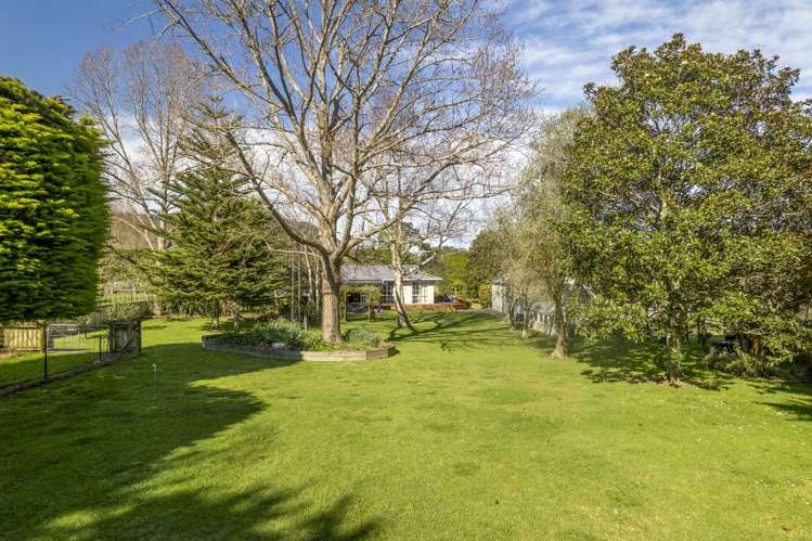 97 Gear Road Te Horo_28