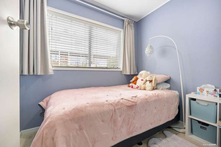 2/9 Strong Street Saint Johns_9