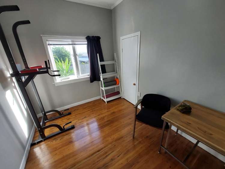 334 West Coast Road Glen Eden_9