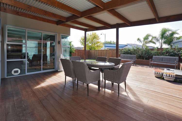 14 Miers Glade Rototuna North_9