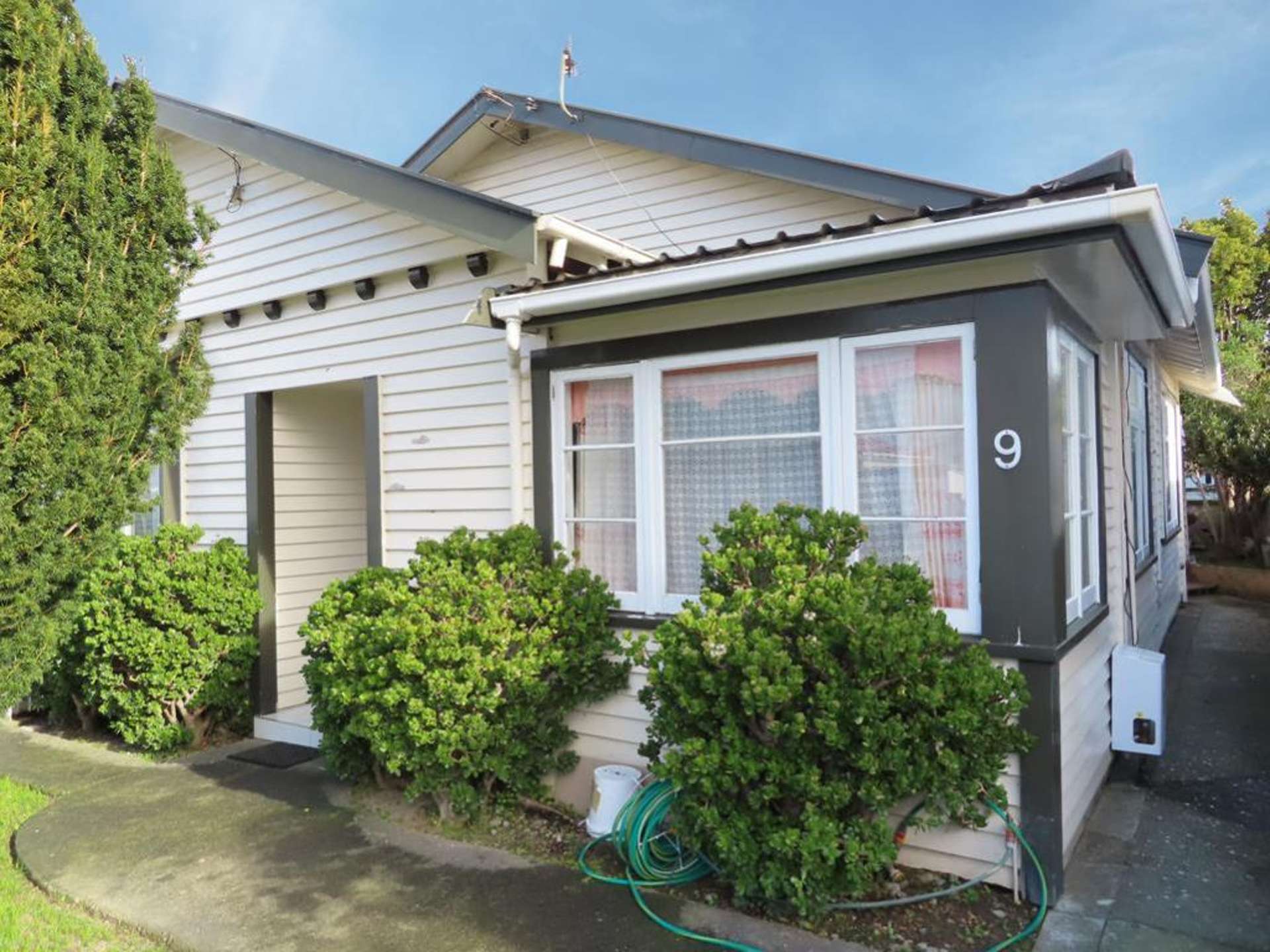 9 Plunket Avenue Petone_0