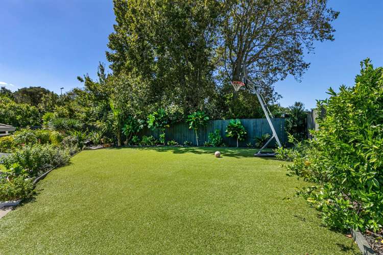 32 Waipuia Place Greenhithe_5