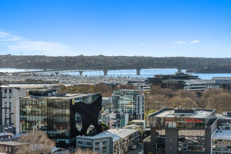 8h/205 Hobson Street Auckland Central_23