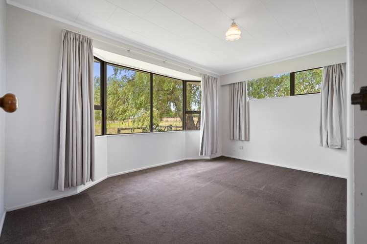 2346 Makino Road Halcombe_16