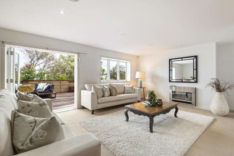 4a Morrison Avenue Narrow Neck_13